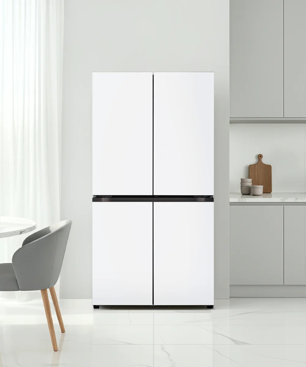 주방에 설치된 LG 디오스 오브제컬렉션 냉장고 T876MQQ111 에센스 화이트
